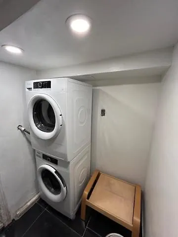 Διαμέρισμα Toronto Cozy Home Retreat